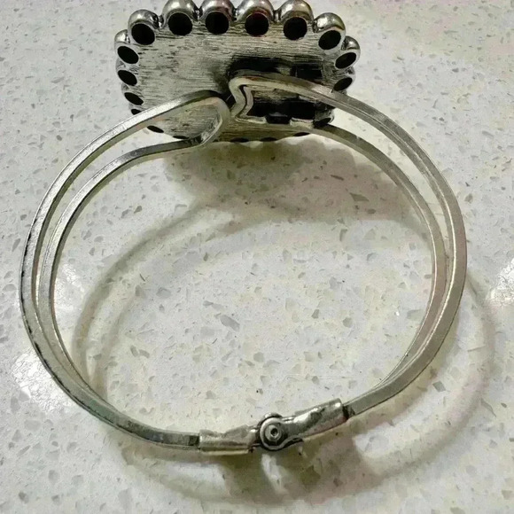 Turquoise color bracelet - Picture 2 of 3